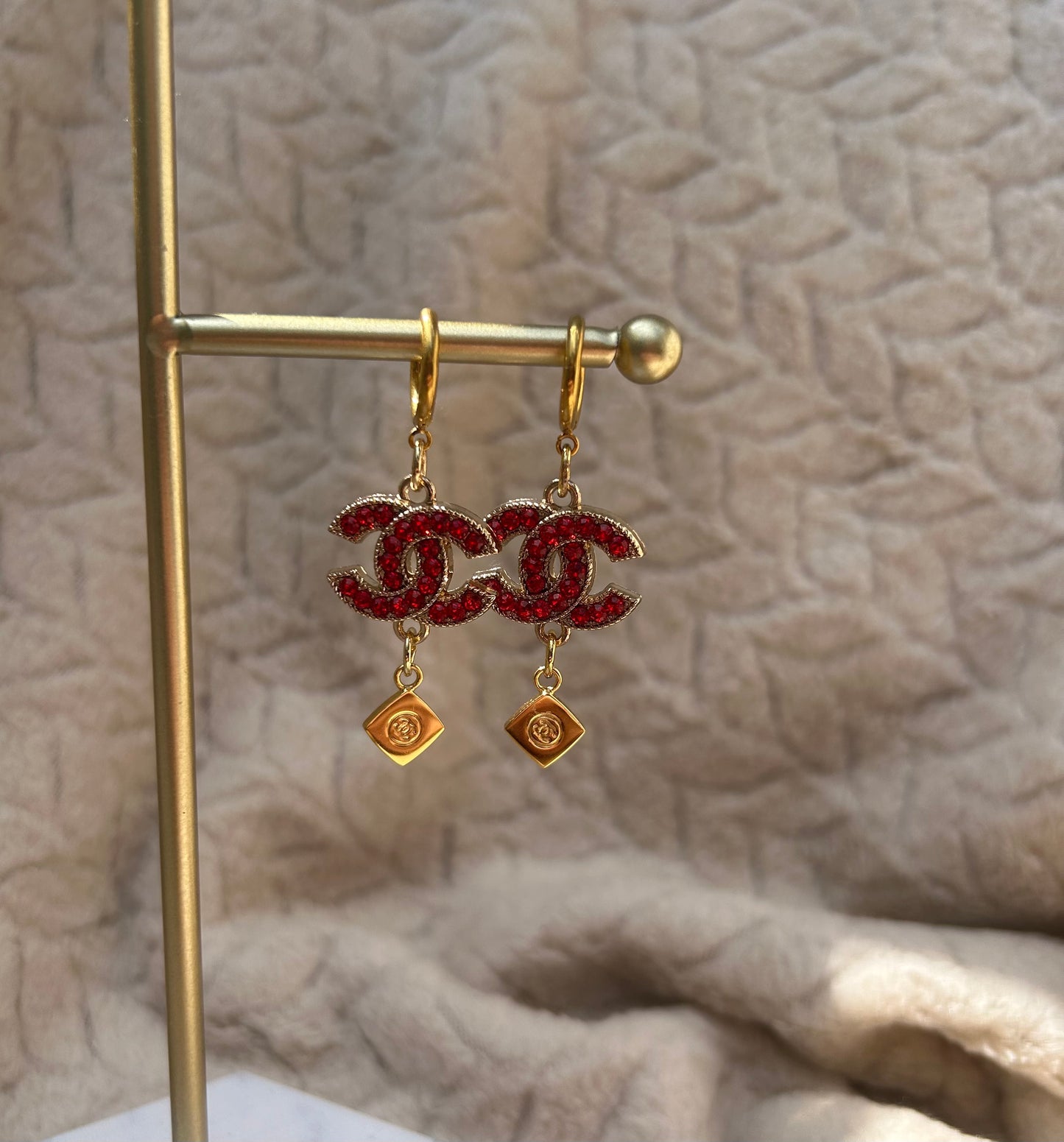 Chanel red drops