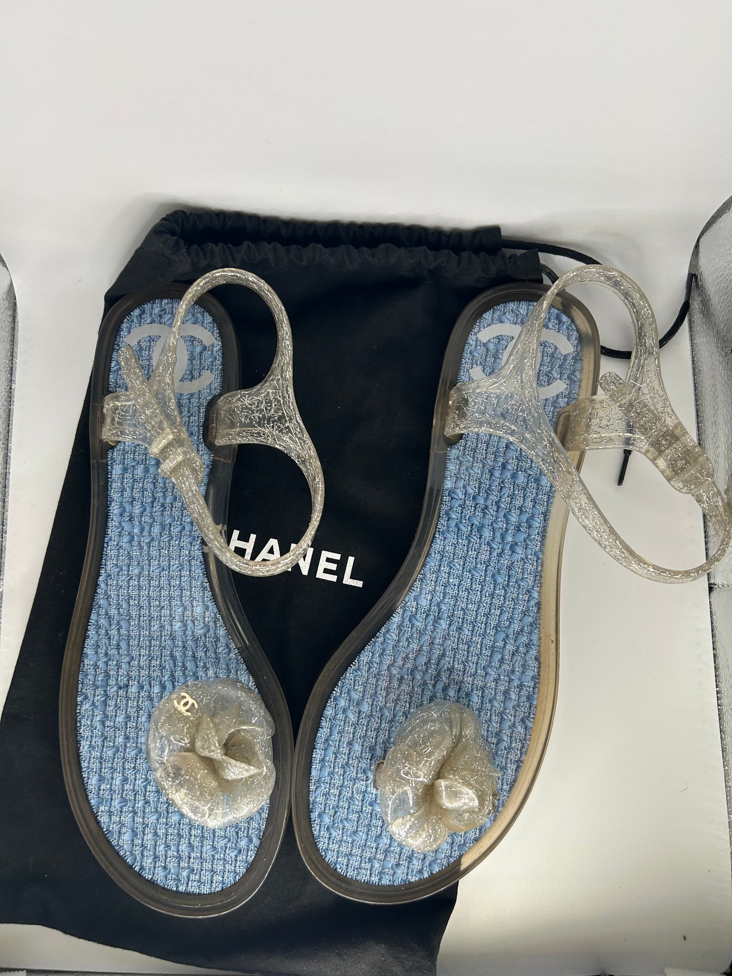 CC camellia jelly sandals