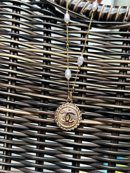 Chanel pearl and goldie